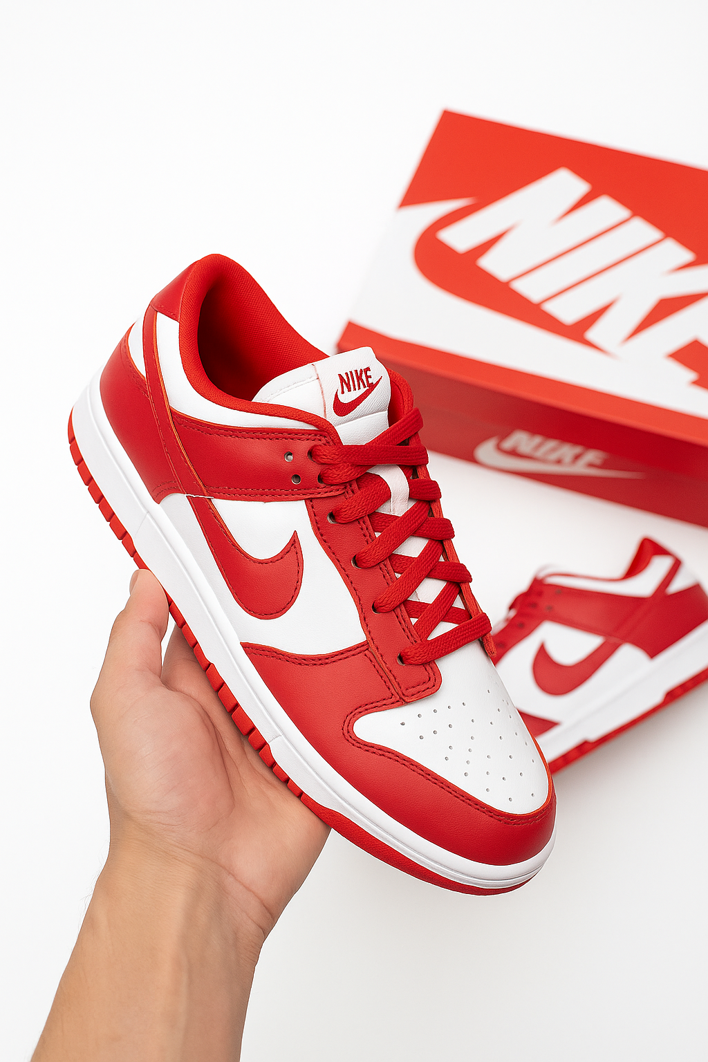 Nike Dunk Low Retro - Red