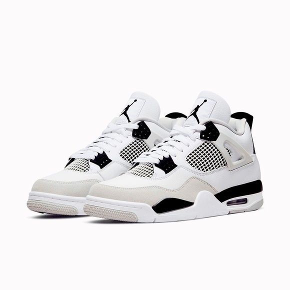 Nike Air Jordan 4 Retro
